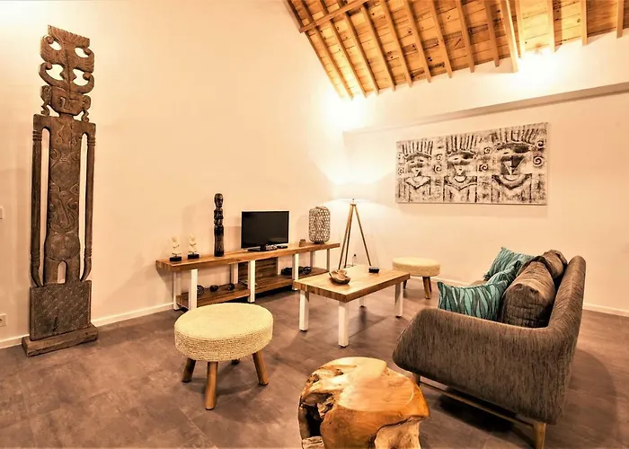 2br Private Pool In Oberoi, 5min To * Seminyak