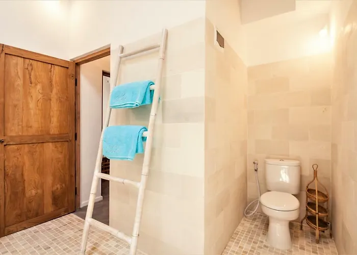 2br Private Pool In Oberoi, 5min To Seminyak